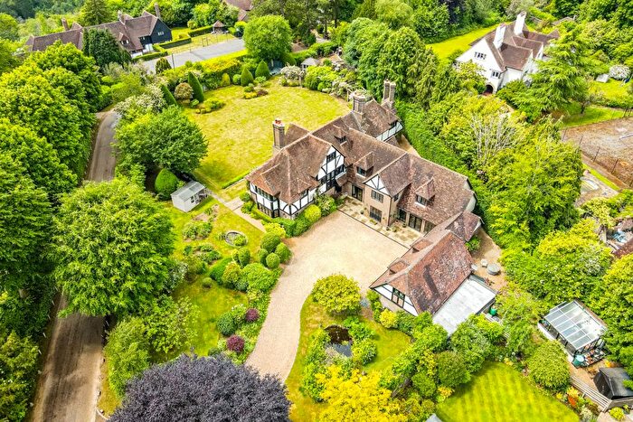 7 Bedroom Detached House For Sale In Park View Road, Woldingham, CR3