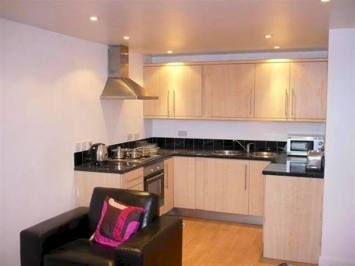 1 Bedroom Flat To Rent In Ivebridge House, 59 Market Street, Bradford BD1