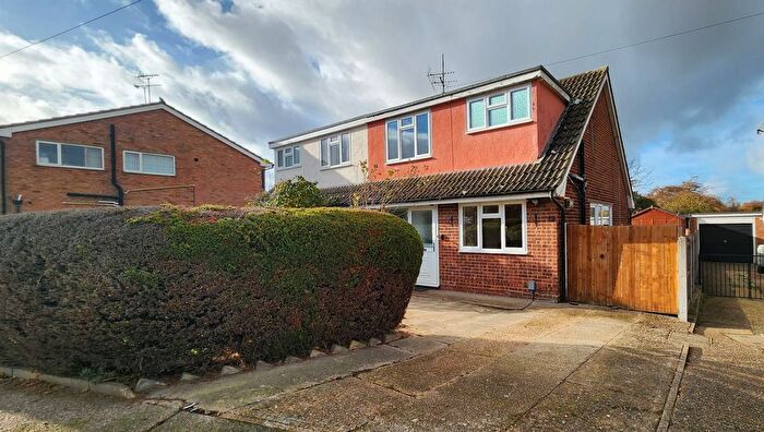 3 Bedroom Semi Detached House For Sale In Broadlands Way, Colchester, CO4