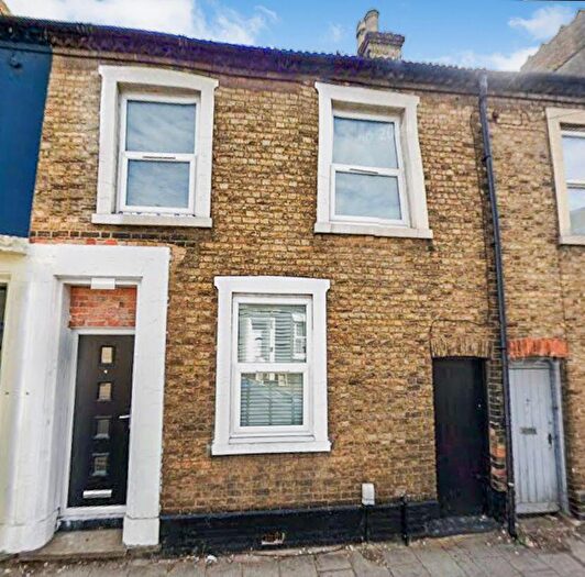 2 Bedroom Terraced House To Rent In Prebend Street, Bedford, MK40