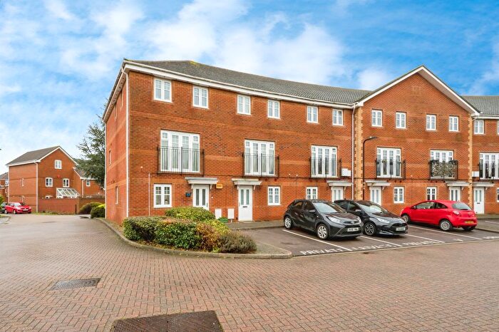 1 Bedroom Flat For Sale In Bright Wire Crescent, Eastleigh, SO50