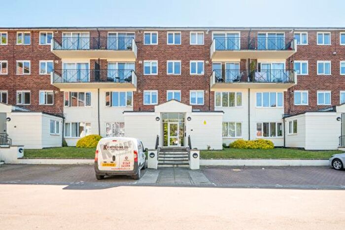 1 Bedroom Apartment For Sale In Lizmans Court, Silkdale Close, Oxford, OX4