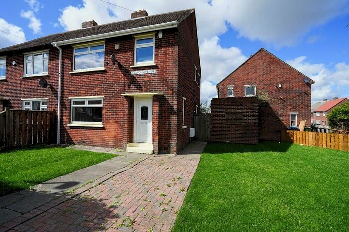 3 Bedroom Semi-Detached House To Rent In Seaton Avenue, Houghton-le-Spring, Tyne And Wear, DH5