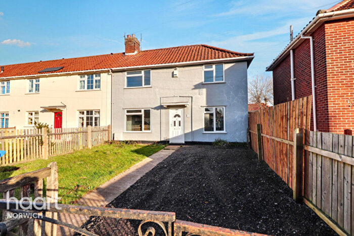 3 Bedroom End Of Terrace House For Sale In Brasier Road, Norwich, NR3