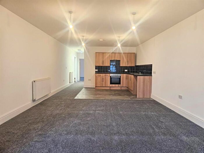 2 Bedroom Flat To Rent In Barlborough Road, Clowne, Chesterfield, S43