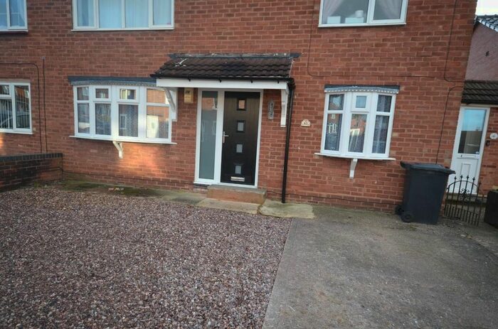 2 Bedroom Maisonette To Rent In Kinfare Rise, Dudley, DY3