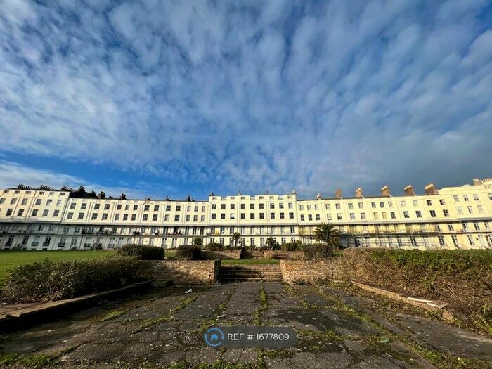 1 Bedroom Flat To Rent In Regency Court, Ramsgate, CT11