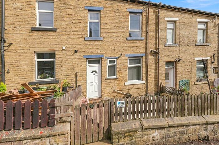 2 Bedroom Terraced House To Rent In Claremont Street, Sowerby Bridge, HX6