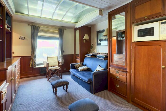 Studio To Rent In Channel Way, Ocean Village, Southampton, SO14