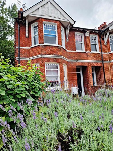 5 Bedroom Semi-Detached House To Rent In St. Pauls Road, Chichester, PO19