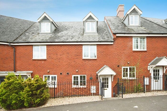 3 Bedroom Town House For Sale In Rogers Walk, Cotford St. Luke, Taunton, Somerset, TA4
