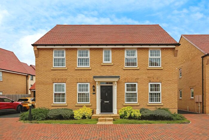 4 Bedroom Detached House For Sale In Reeve Way, Godmanchester, Huntingdon, PE29
