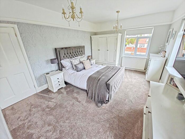 4 Bedroom Detached House For Sale In Main Road, Northampton, NN5