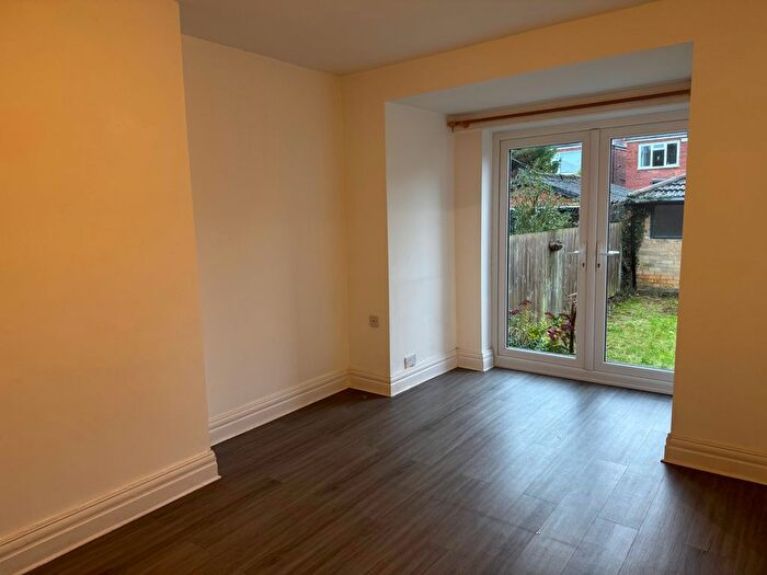 3 Bedroom Terraced House To Rent In Hayburn Avenue, Hull, HU5