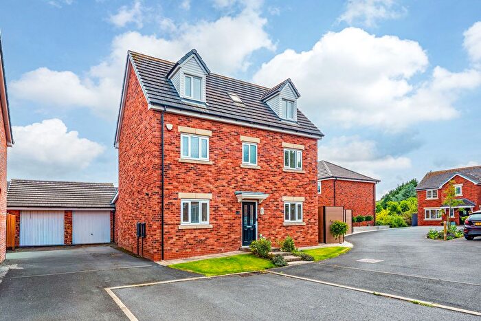 4 Bedroom Detached House For Sale In De Trafford Place, Croston, PR26