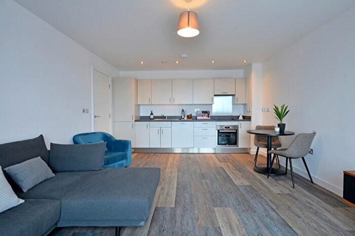 1 Bedroom Apartment To Rent In Apartment, Pershore Street, Birmingham, B5