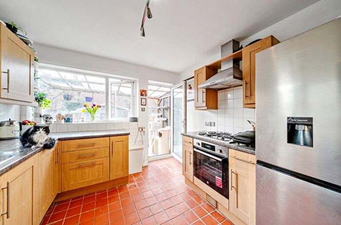 3 Bedroom Terraced House For Sale In Arthur Street, Bushey, Hertfordshire, WD23