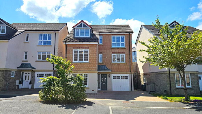 4 Bedroom Detached House For Sale In York Rise, Bideford, EX39