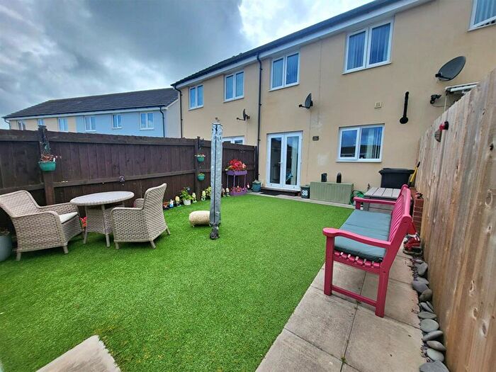 3 Bedroom Terraced House For Sale In Sunningdale Drive, Hubberston, Milford Haven, SA73