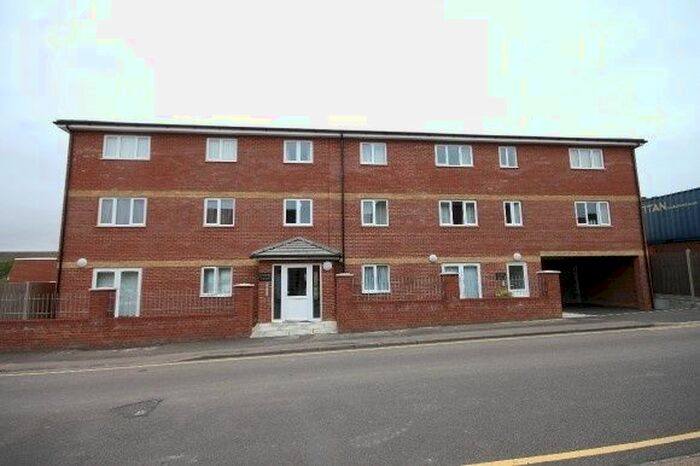 1 Bedroom Flat To Rent In Empress Road, Luton, LU3