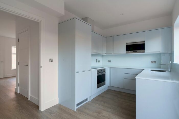 3 Bedroom Town House To Rent In Soho Wharf, Hooper Street, Birmingham, B18