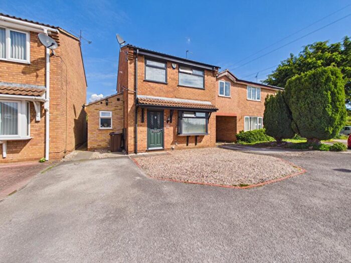 3 Bedroom Detached House For Sale In Rockbourne Close, Alvaston, DE24