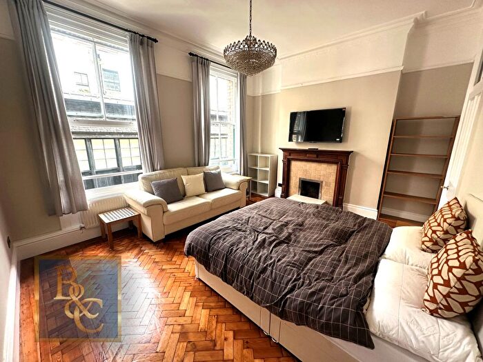 4 Bedroom Flat To Rent In Great Russell Street, Holborn, London, London, WC1B