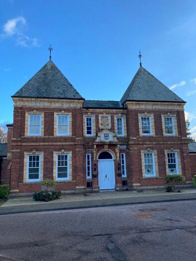 3 Bedroom Maisonette To Rent In North Grange, Clyst Heath, Exeter EX2