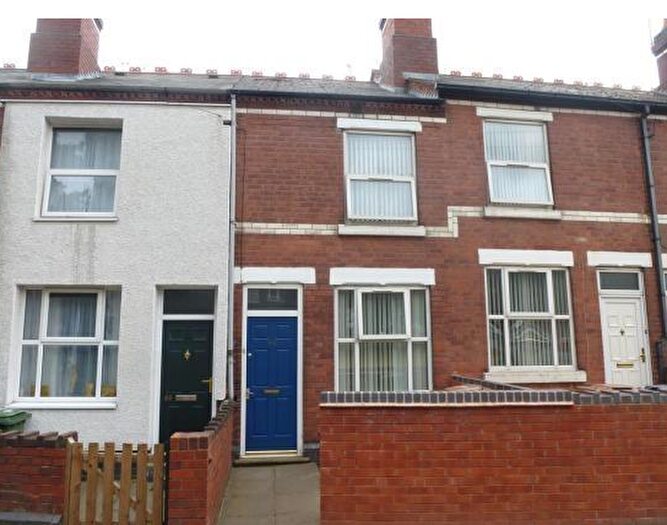 3 Bedroom Property To Rent In West Bromwich Street, Walsall, WS1