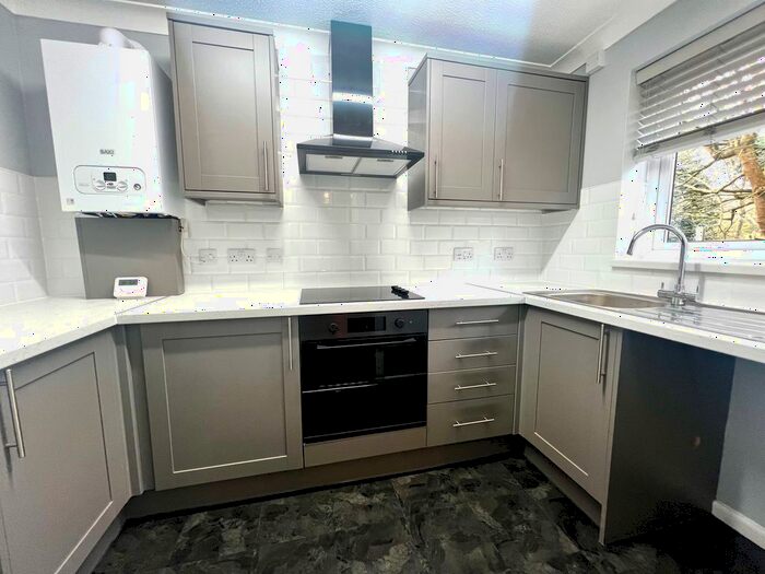 1 Bedroom Flat To Rent In Morgan Court, Claydon, IP6