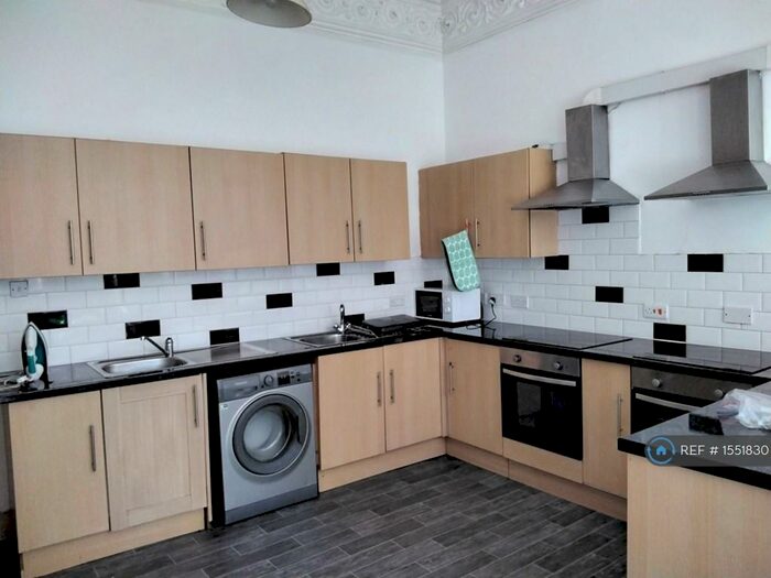 4 Bedroom Flat To Rent In Gedling Grove, Nottingham, NG7