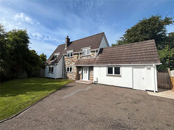 4 Bedroom Detached House For Sale In St. Giles Drive, Gonvena, Wadebridge, Cornwall, PL27