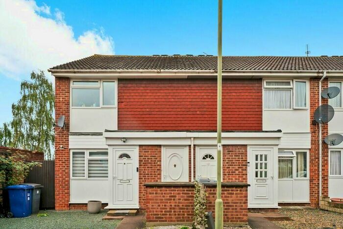 1 Bedroom Maisonette To Rent In Rankin Close, London, NW9