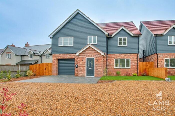 4 Bedroom Detached House To Rent In Oak House, Heath Road, Tendring, CO16