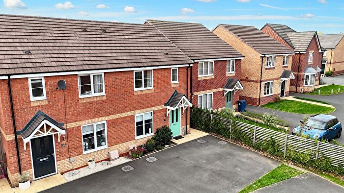 3 Bedroom Semi-Detached House For Sale In Burbank Burrow, Stafford, ST16