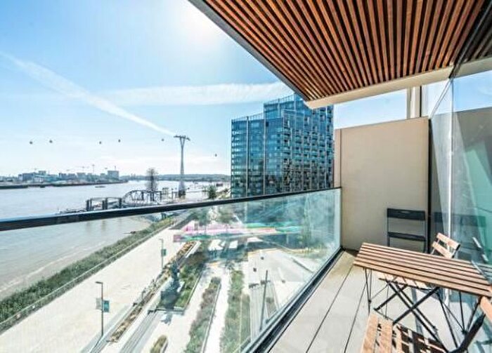 2 Bedroom Flat To Rent In No., Upper Riverside, Cutter Lane, Greenwich, North Greenwich, London, SE10