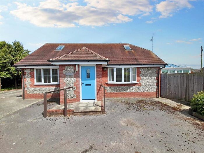 2 Bedroom Detached House For Sale In Highground Lane, Barnham, PO22