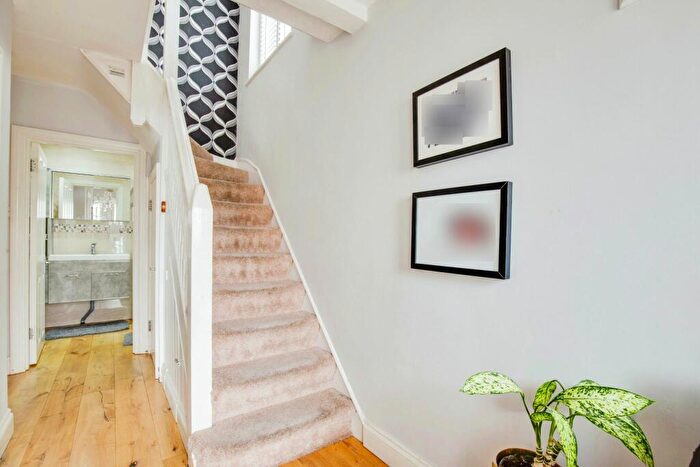 4 Bedroom Detached House For Sale In Grasmere Avenue, Wembley, HA9