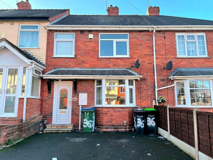 3 Bedroom Terraced House To Rent In East Road, West Midlands DY4