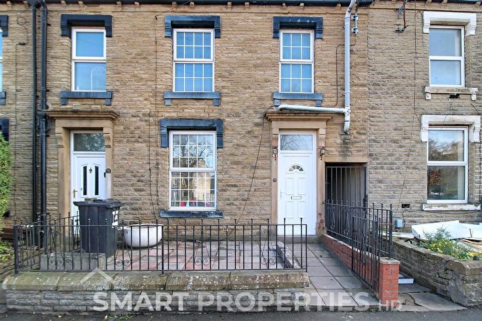3 Bedroom Terraced House To Rent In Alder Street, Huddersfield, HD1