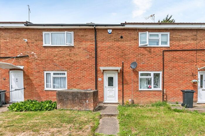 2 Bedroom Terraced House For Sale In Pattiswick Square, Basildon, Essex, SS14