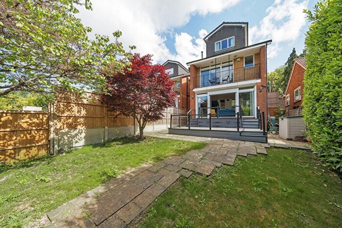 4 Bedroom Detached House To Rent In Sutherland Avenue, Biggin Hill, Kent, TN16