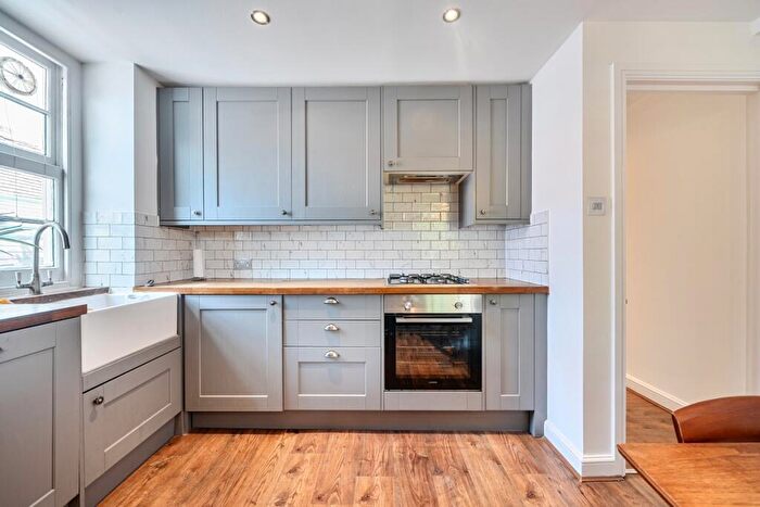 1 Bedroom Flat To Rent In Langland Gardens London, NW3