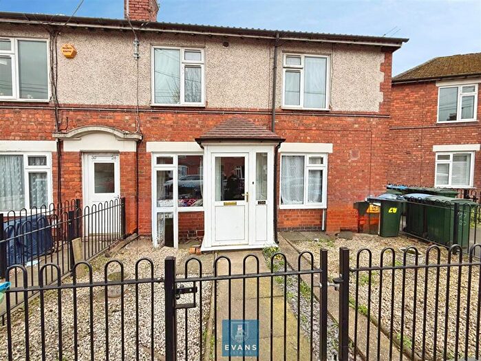 2 Bedroom Flat For Sale In Hewitt Avenue, Radford, Coventry, CV6