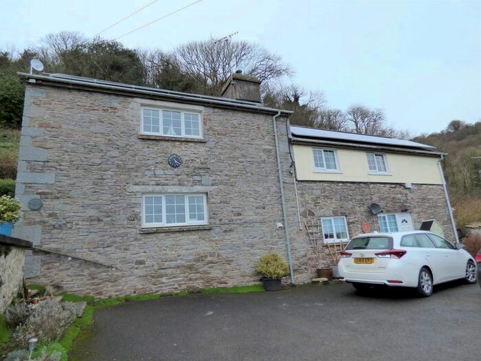 3 Bedroom Property To Rent In Brook, Laugharne, Carmarthenshire SA33