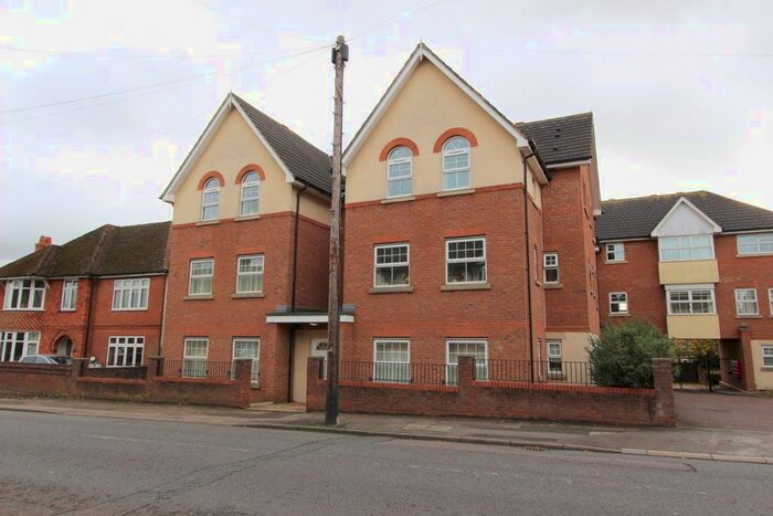 2 Bedroom Flat To Rent In Hockliffe Road, Leighton Buzzard, LU7