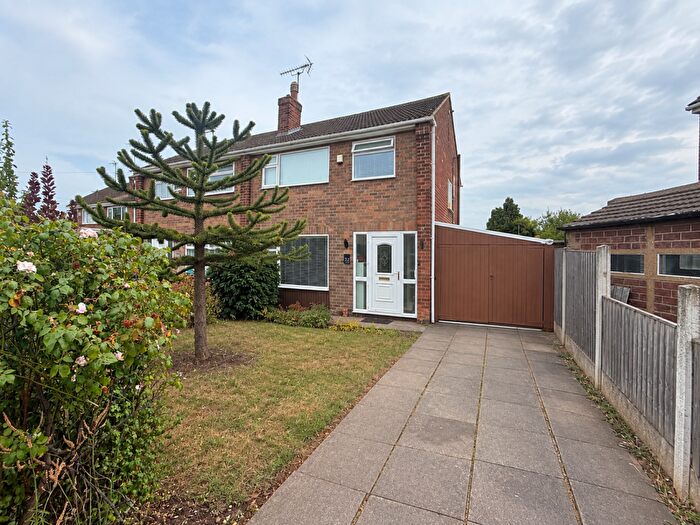 3 Bedroom Semi-Detached House To Rent In Melbourne Street, Mansfield Woodhouse, NG19