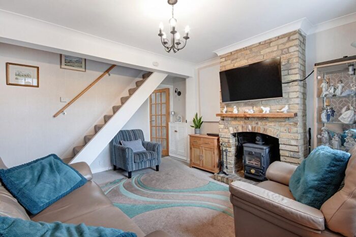 3 Bedroom Terraced House For Sale In Southfleet Road, Bean, Dartford, Kent, DA2