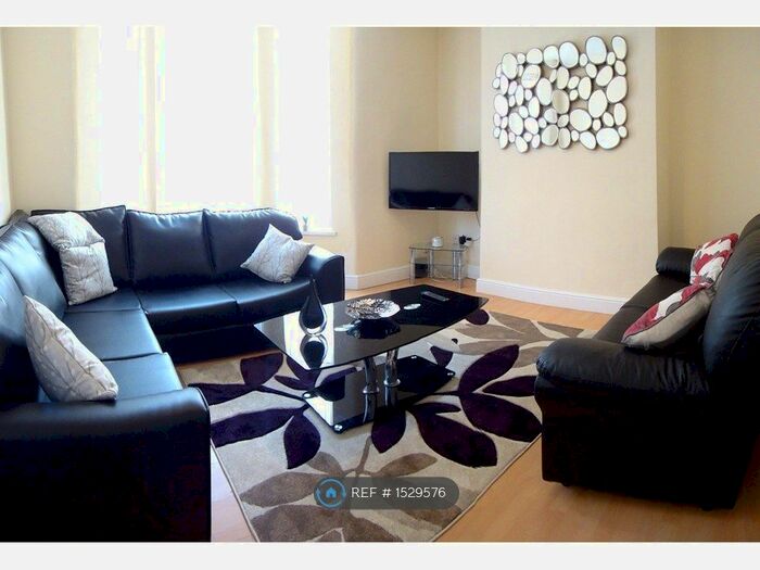 5 Bedroom End Of Terrace House To Rent In Cranborne Road, Liverpool, L15
