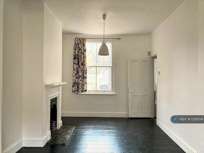 2 Bedroom Terraced House To Rent In Baxendale Street, London, E2